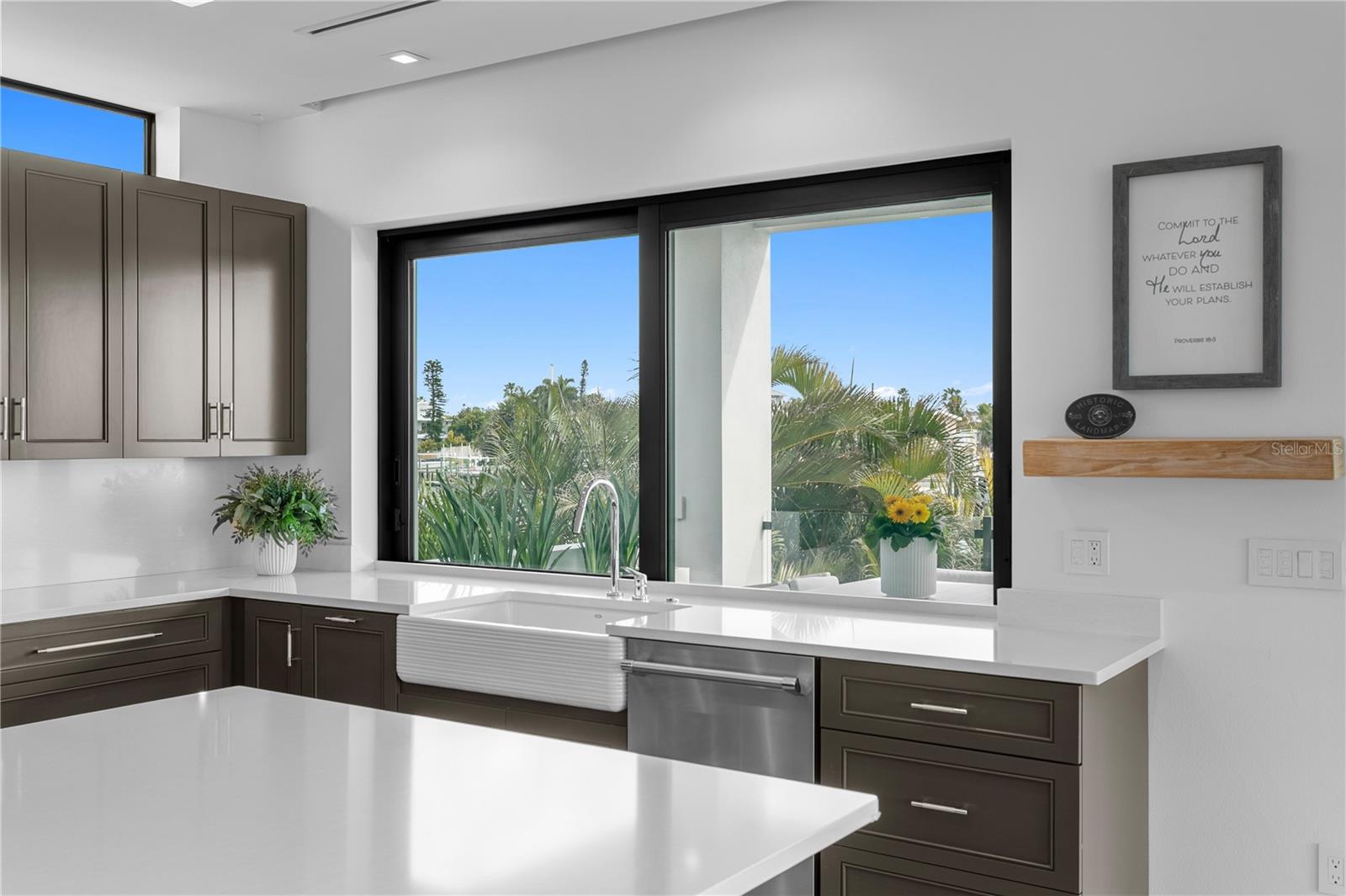 1801 PASS A GRILLE WAY, ST PETE BEACH, FL — photo 17