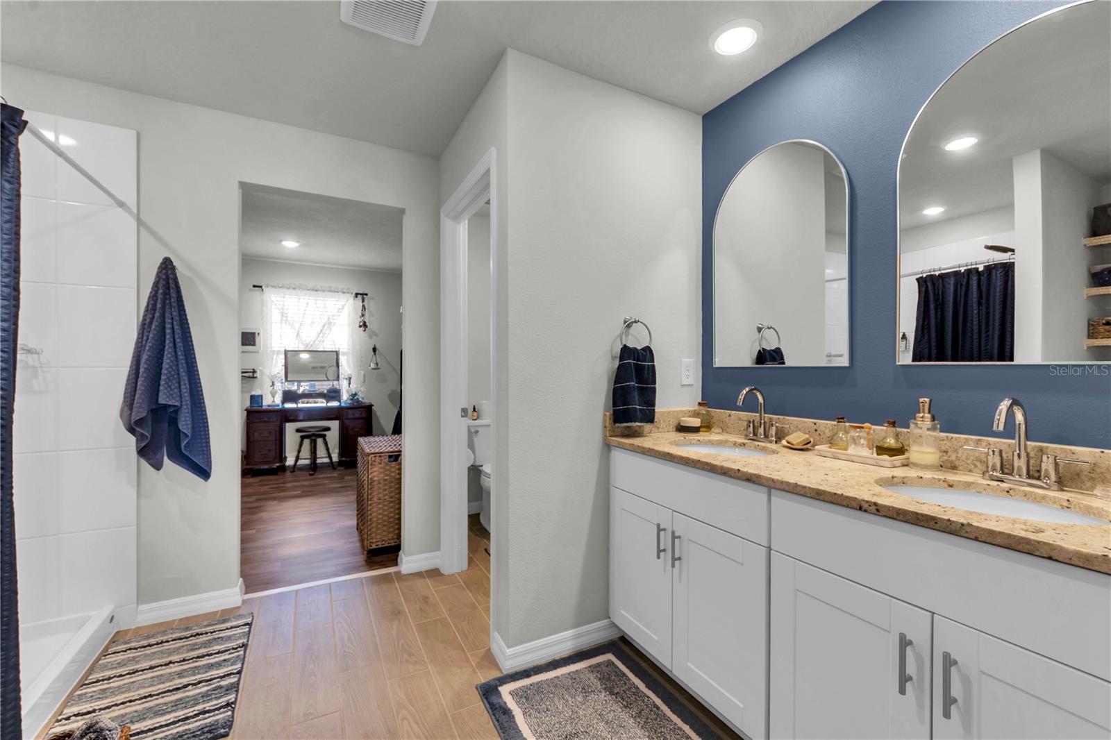 3070 FORREST PLUM CT, ZEPHYRHILLS, FL — photo 24