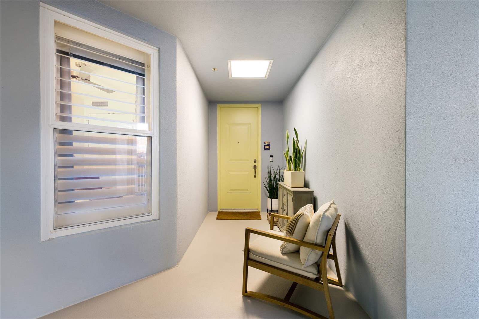 376 ARUBA CIR #203, BRADENTON, FL — photo 3