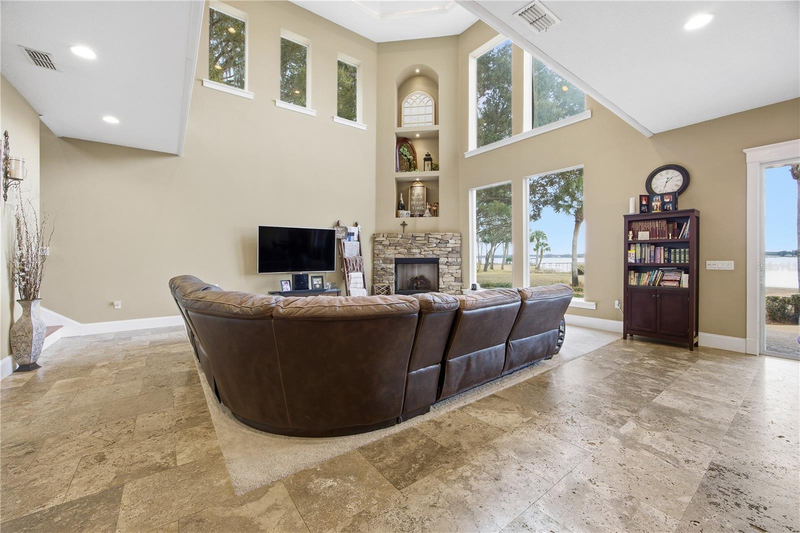 15389 SE 105TH TERRACE RD, SUMMERFIELD, FL — photo 5