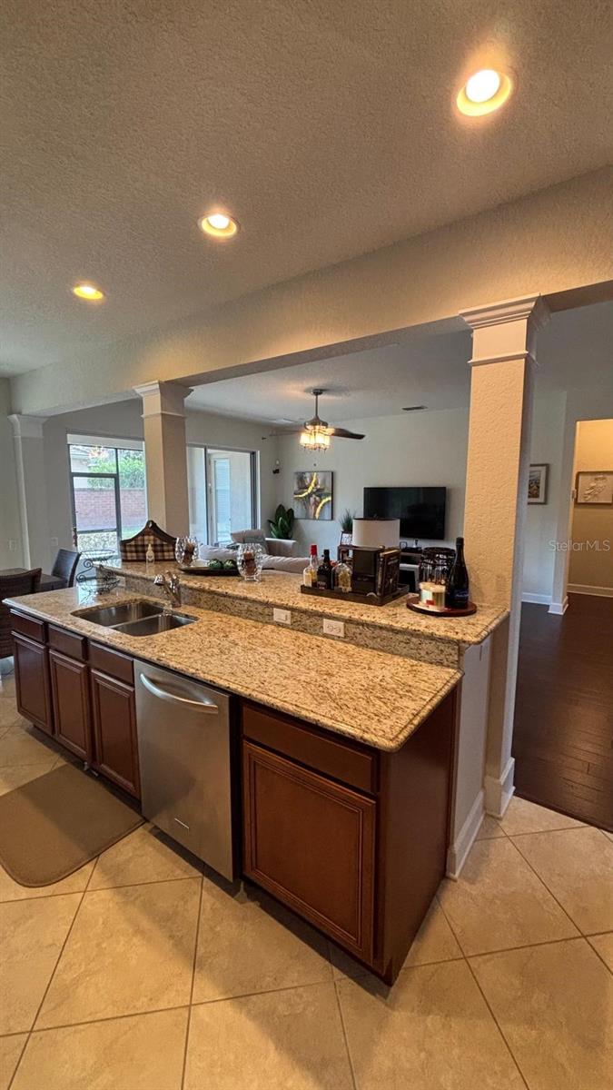464 DOUGLAS EDWARD DR, OCOEE, FL — photo 5