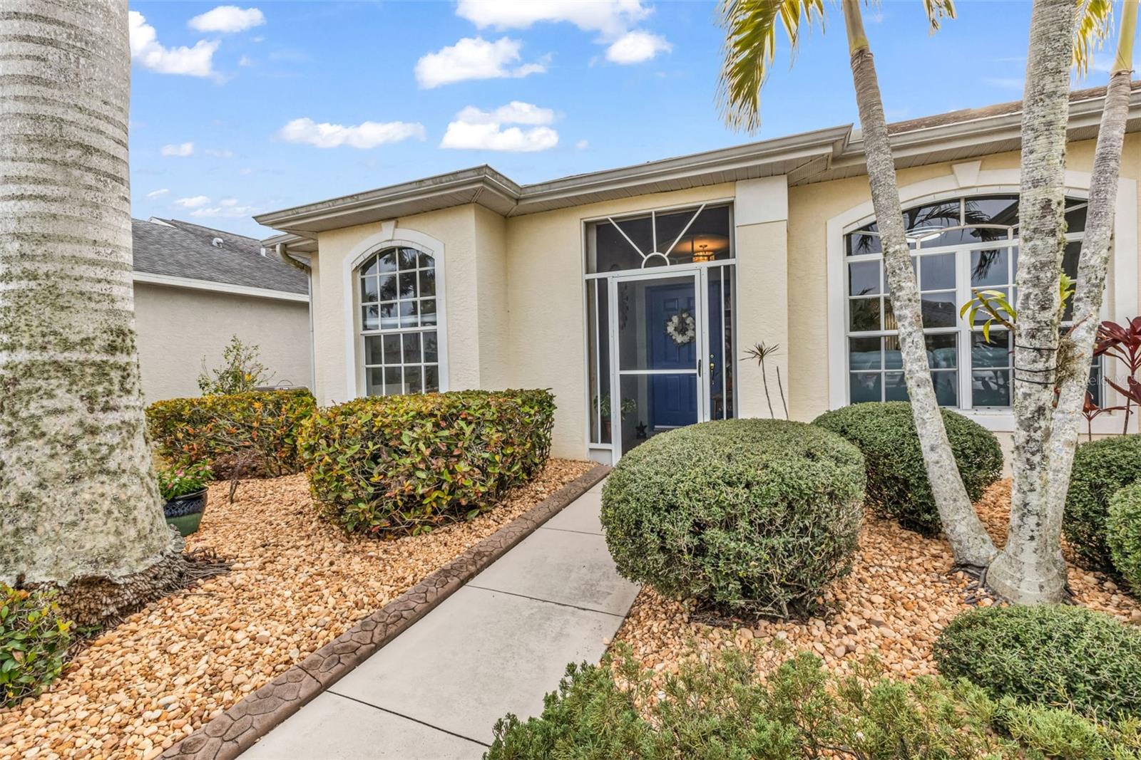 1693 PALACE CT, PUNTA GORDA, FL — photo 2
