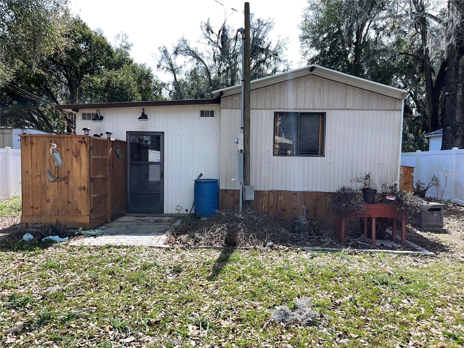 124 W PARKER AVE, BUSHNELL, FL — photo 16