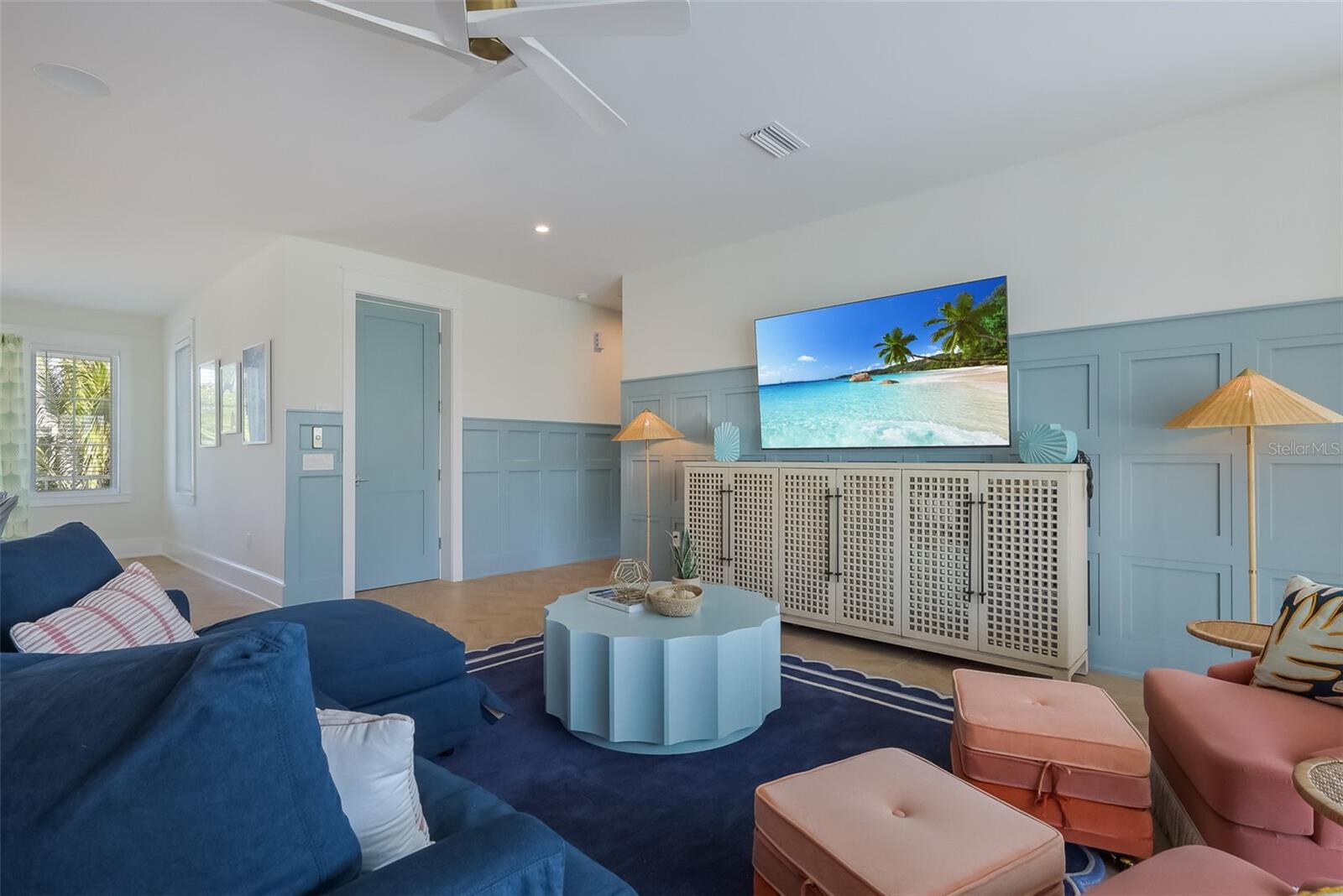227 S HARBOR DR, HOLMES BEACH, FL — photo 16