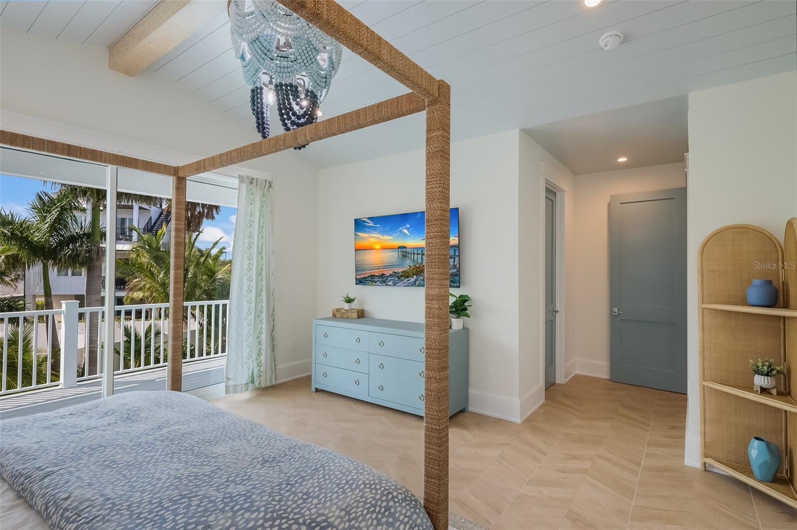 227 S HARBOR DR, HOLMES BEACH, FL — photo 25