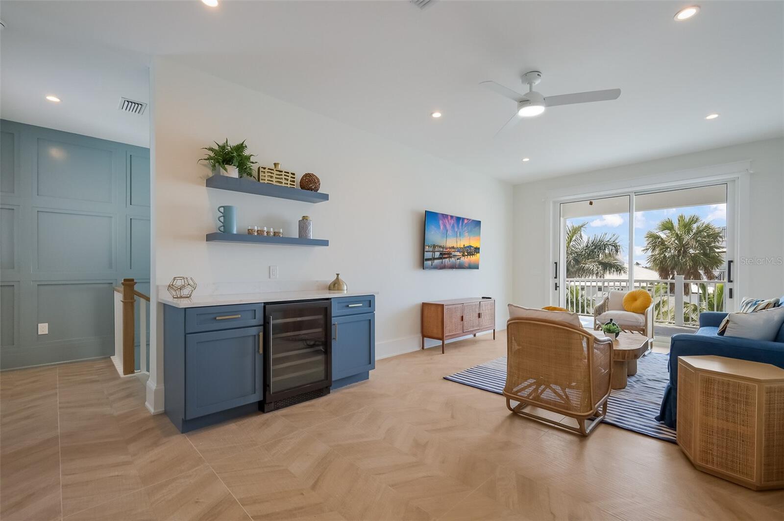 227 S HARBOR DR, HOLMES BEACH, FL — photo 31