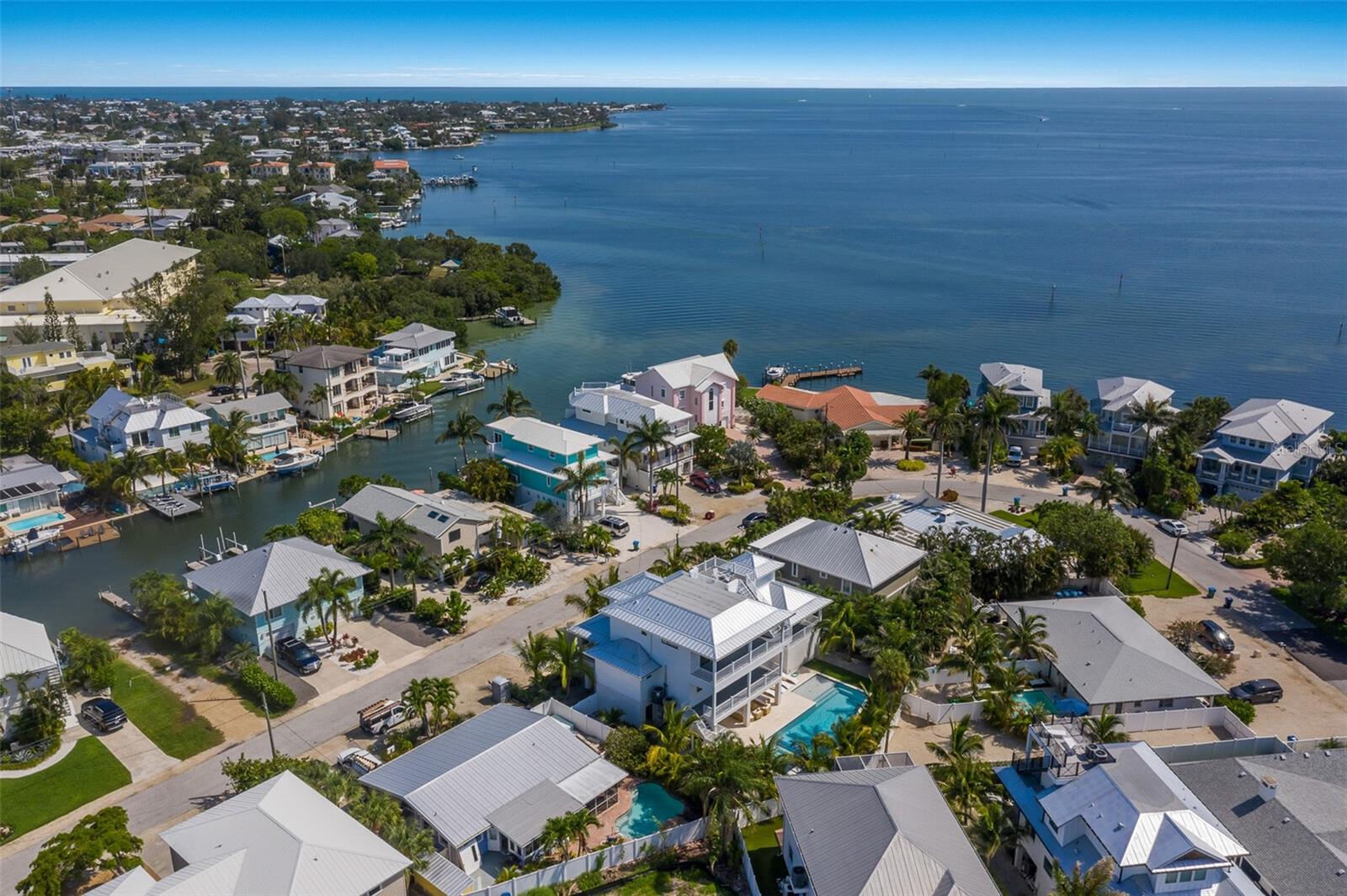 227 S HARBOR DR, HOLMES BEACH, FL — photo 60