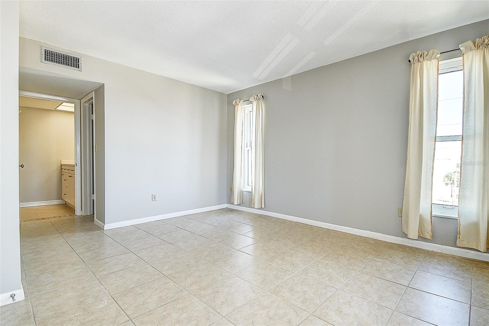 5220 BRITTANY DR S #509, ST PETERSBURG, FL — photo 17