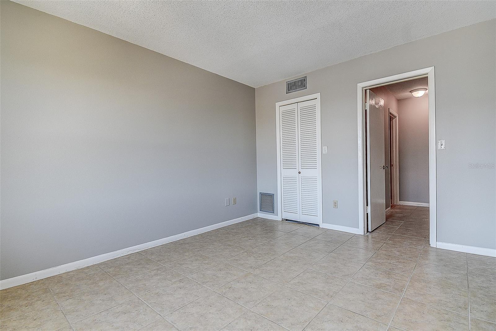 5220 BRITTANY DR S #509, ST PETERSBURG, FL — photo 22