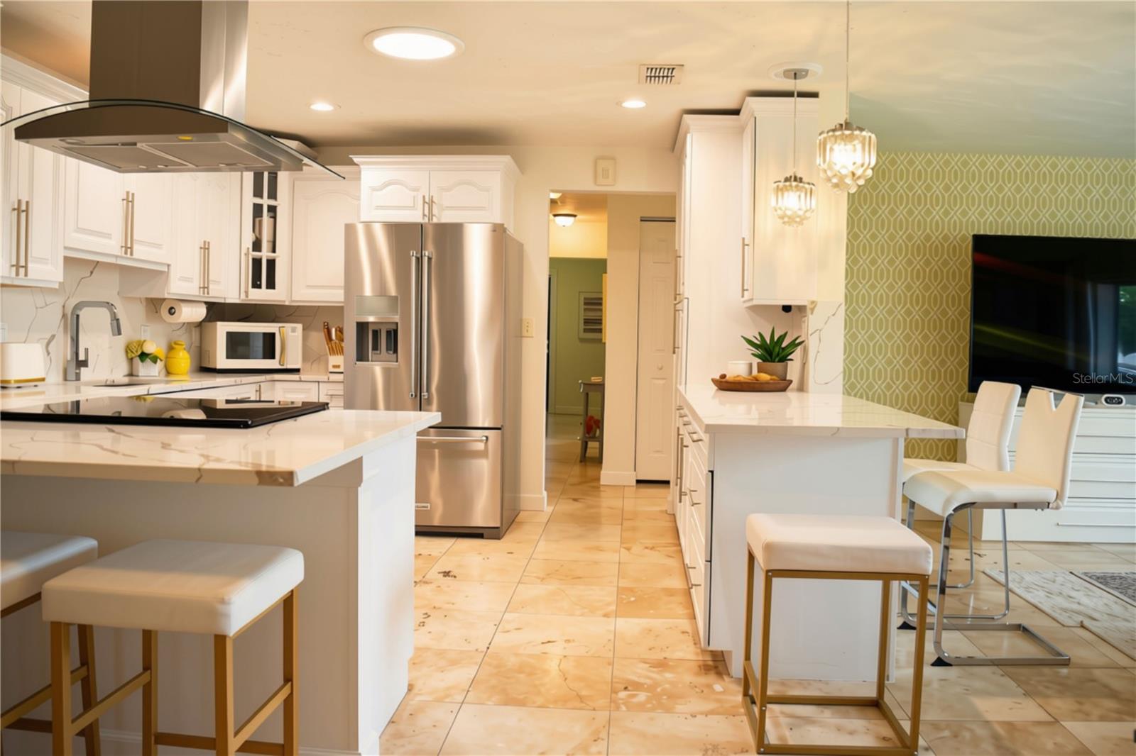 3998 22ND AVE N, ST PETERSBURG, FL — photo 9