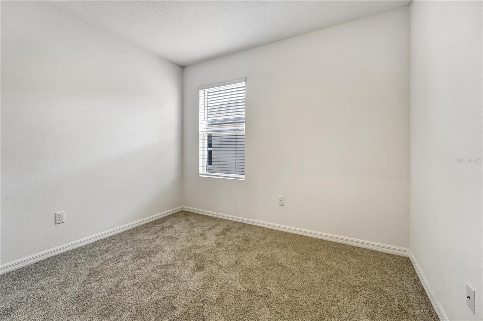 6785 BRANHAM MILL CT, ZEPHYRHILLS, FL — photo 15