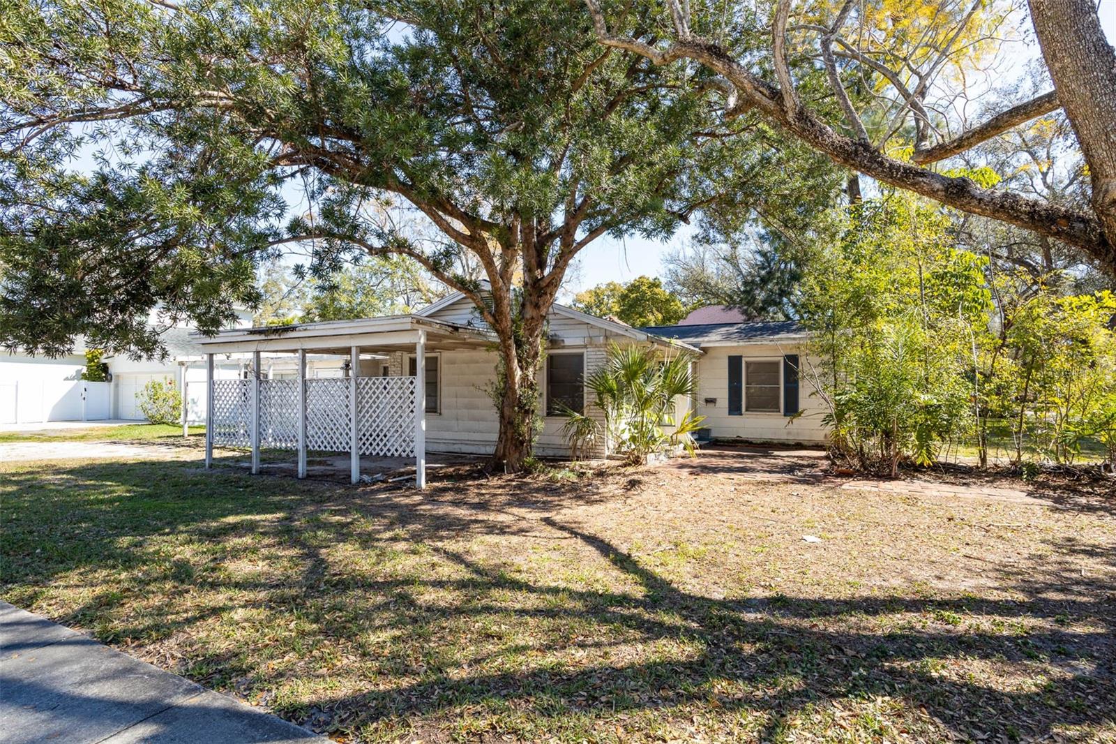 2627 W WATROUS AVE, TAMPA, FL — photo 8