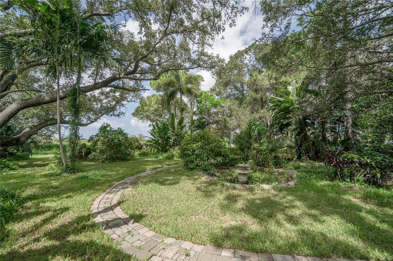 3834 29 AVE, ST PETERSBURG, FL — photo 15