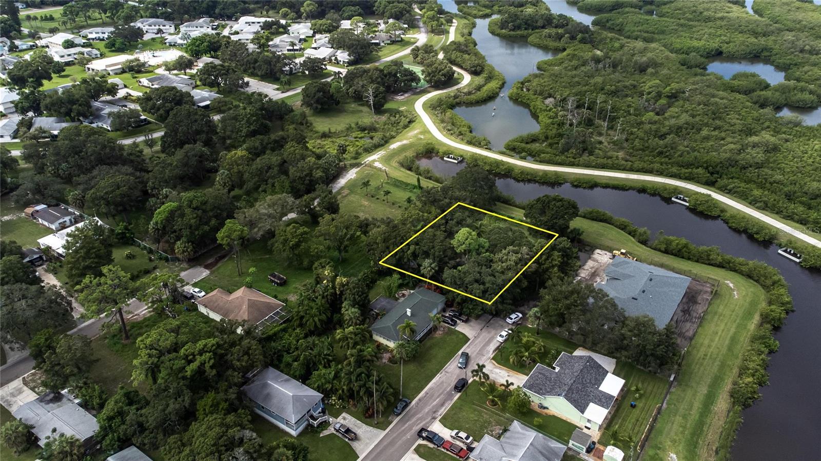 3834 29 AVE, ST PETERSBURG, FL — photo 23