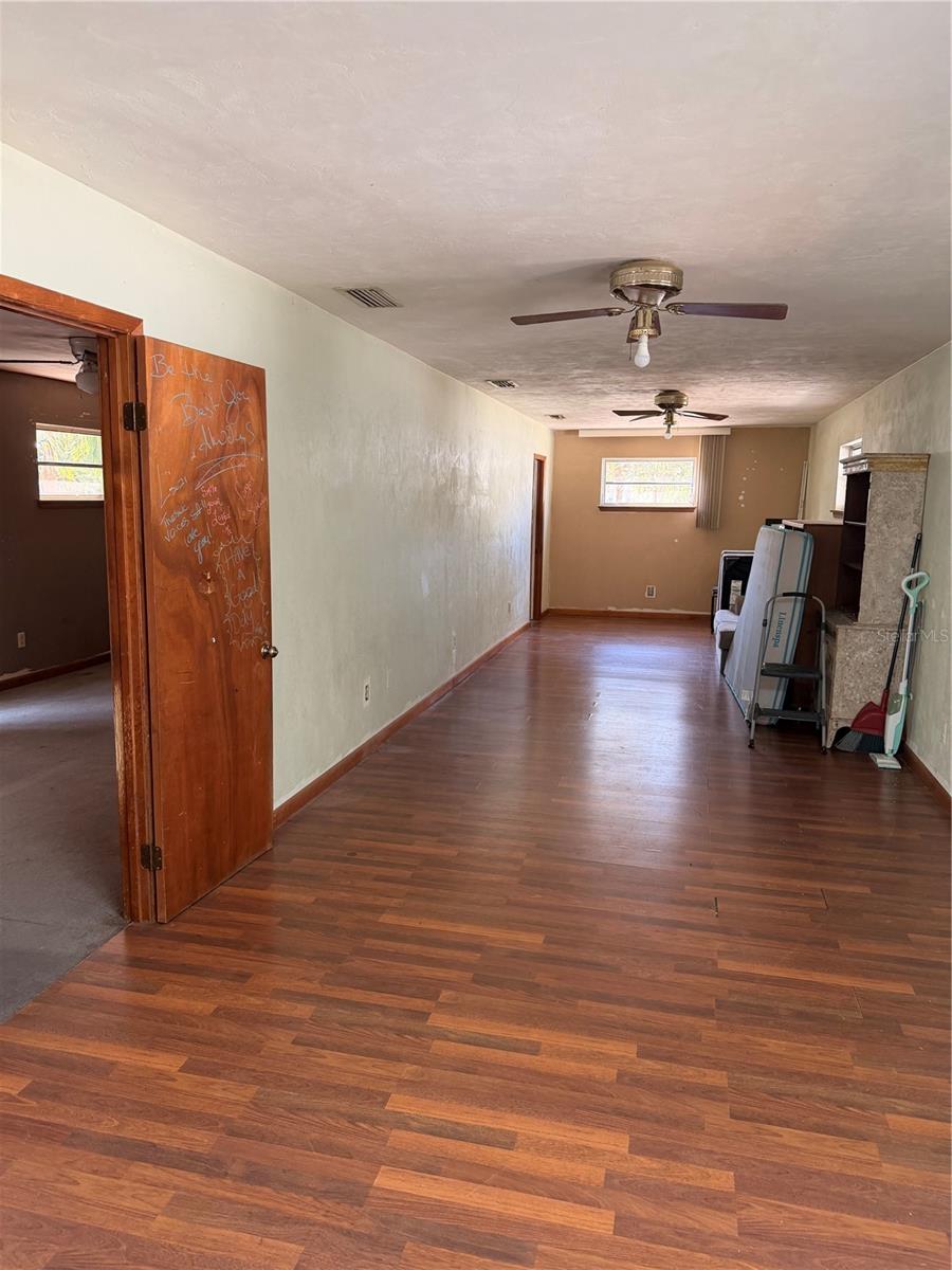 1129 HOLLY AVE, DAYTONA BEACH, FL — photo 9