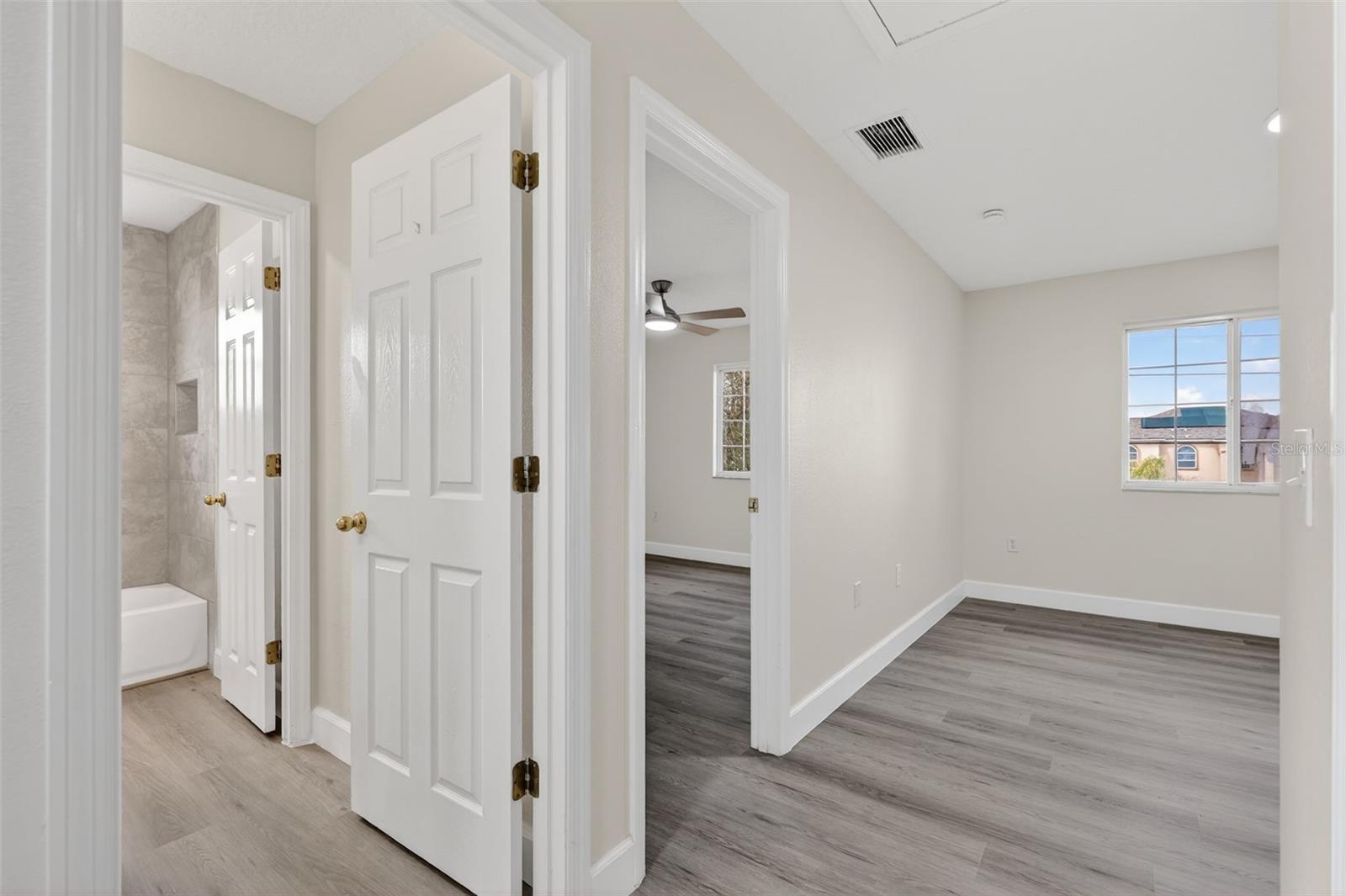 402 BIG SIOUX CT, KISSIMMEE, FL — photo 27