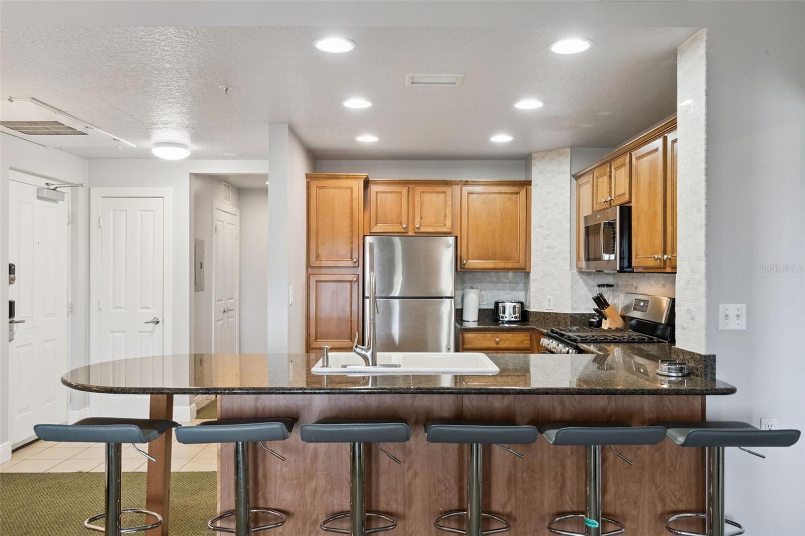7655 HERITAGE CROSSING WAY #201, REUNION, FL — photo 4