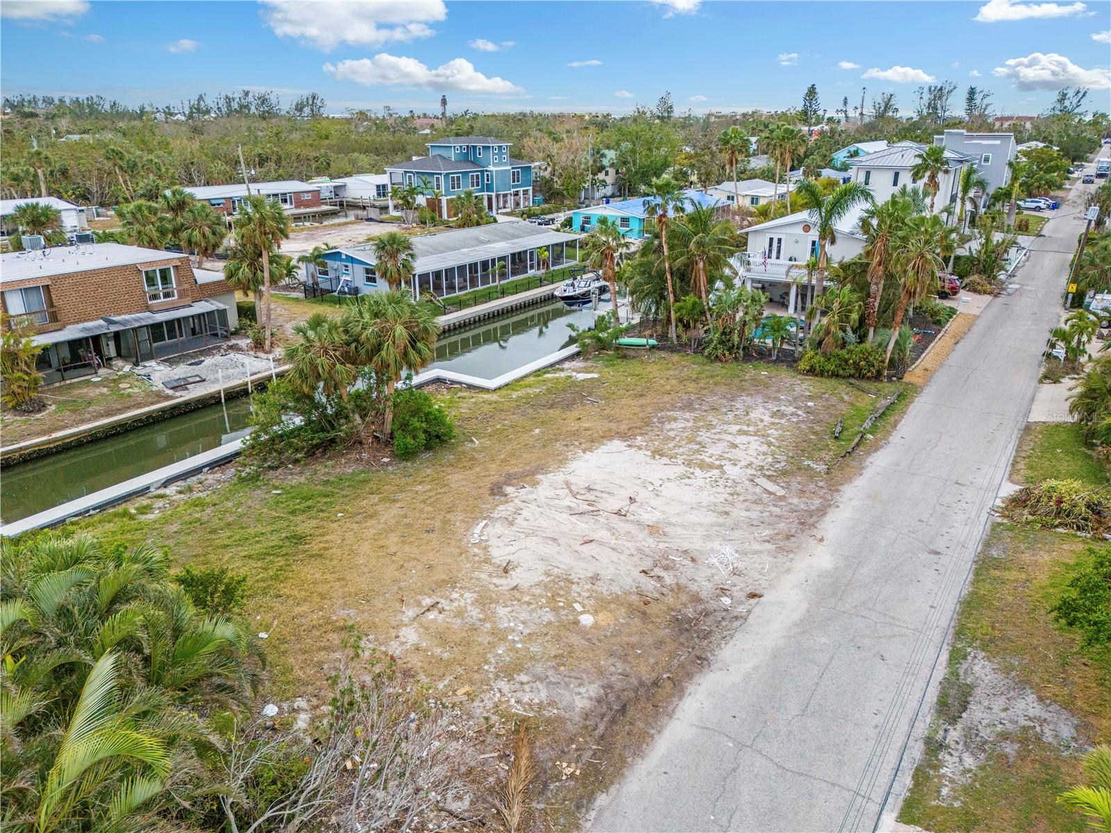 720 TARAWITT DR, LONGBOAT KEY, FL — photo 11