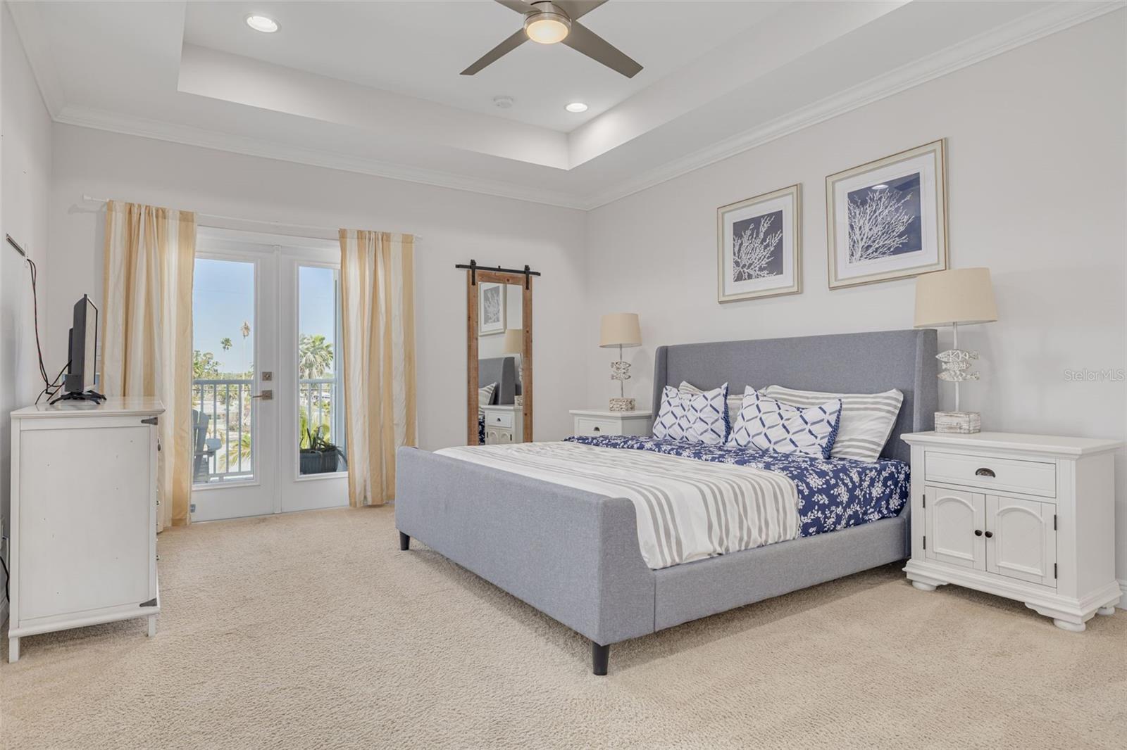 16306 1ST ST E, REDINGTON BEACH, FL — photo 22