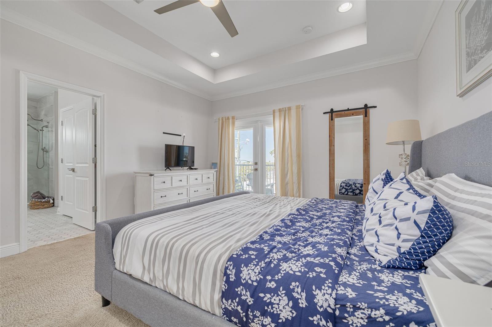 16306 1ST ST E, REDINGTON BEACH, FL — photo 23