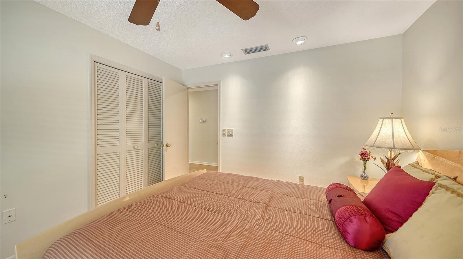 5521 CHANTECLAIRE #21, SARASOTA, FL — photo 28