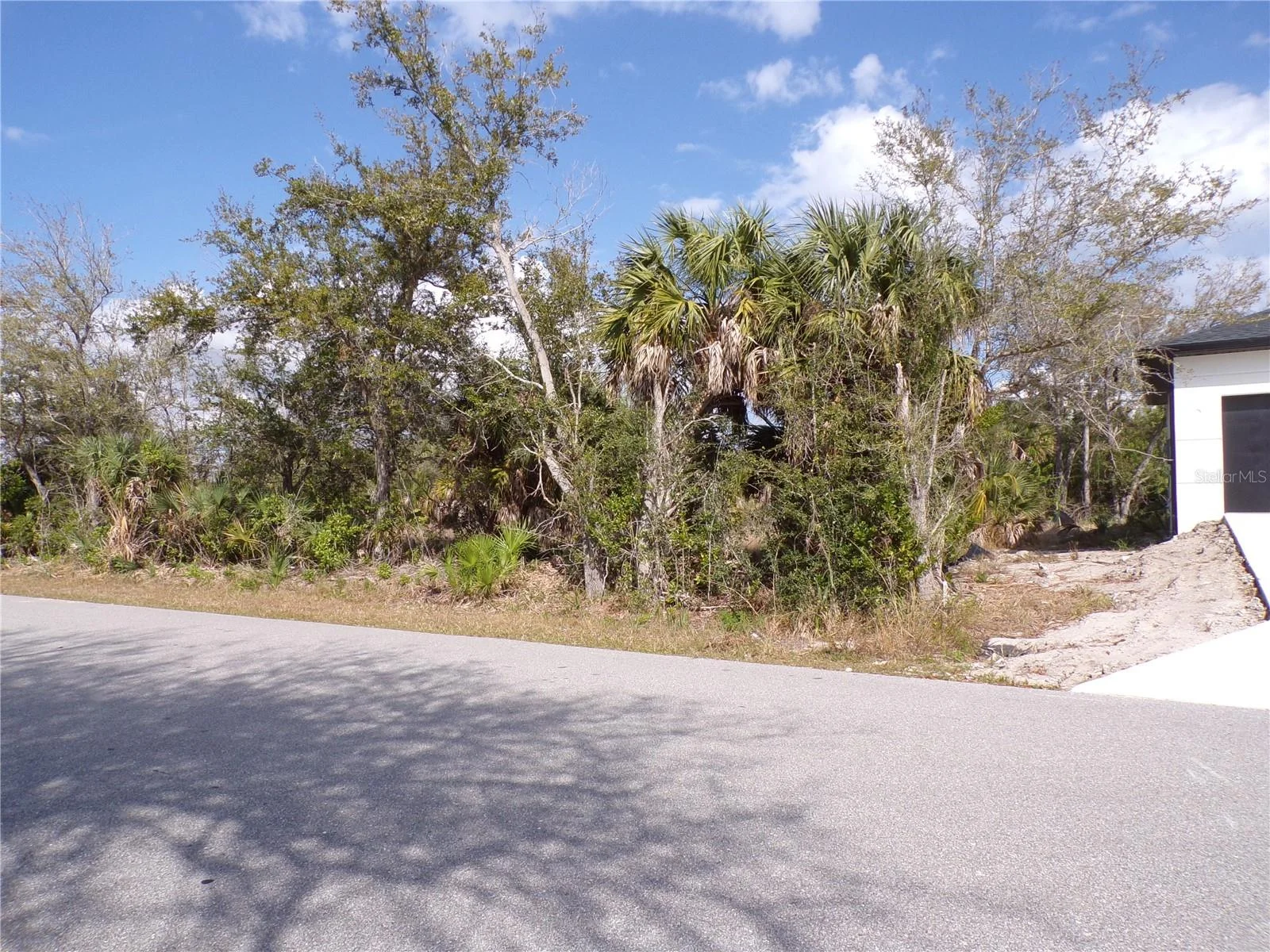 14589 KEYSTONE BLVD, PORT CHARLOTTE, FL — photo 11