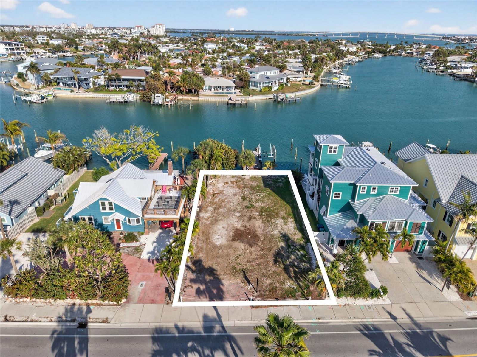 2505 PASS A GRILLE WAY, ST PETE BEACH, FL — photo 4