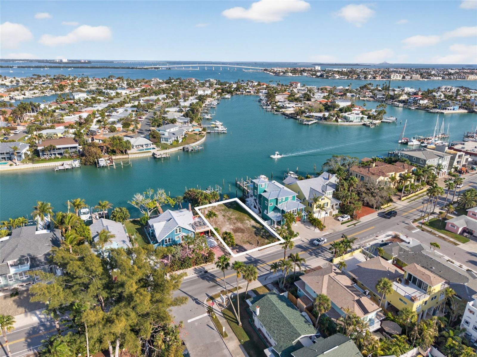 2505 PASS A GRILLE WAY, ST PETE BEACH, FL — photo 8