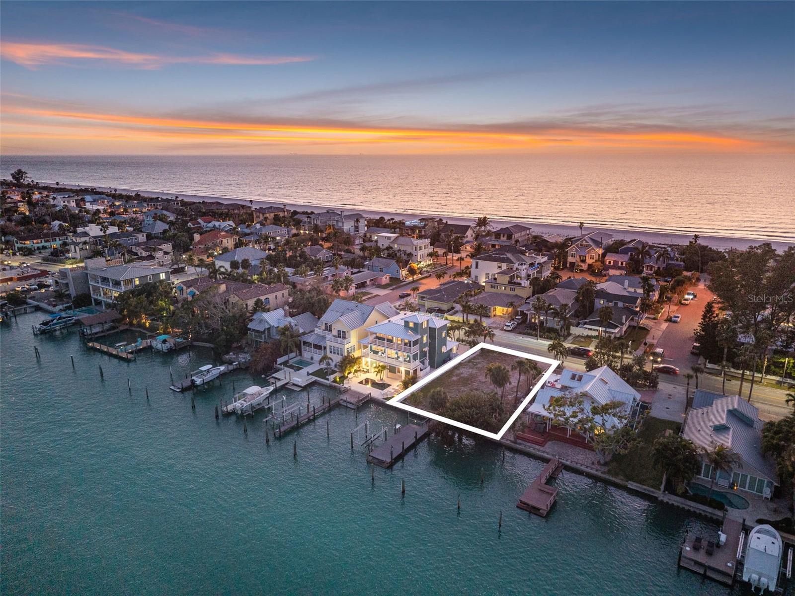 2505 PASS A GRILLE WAY, ST PETE BEACH, FL — photo 9