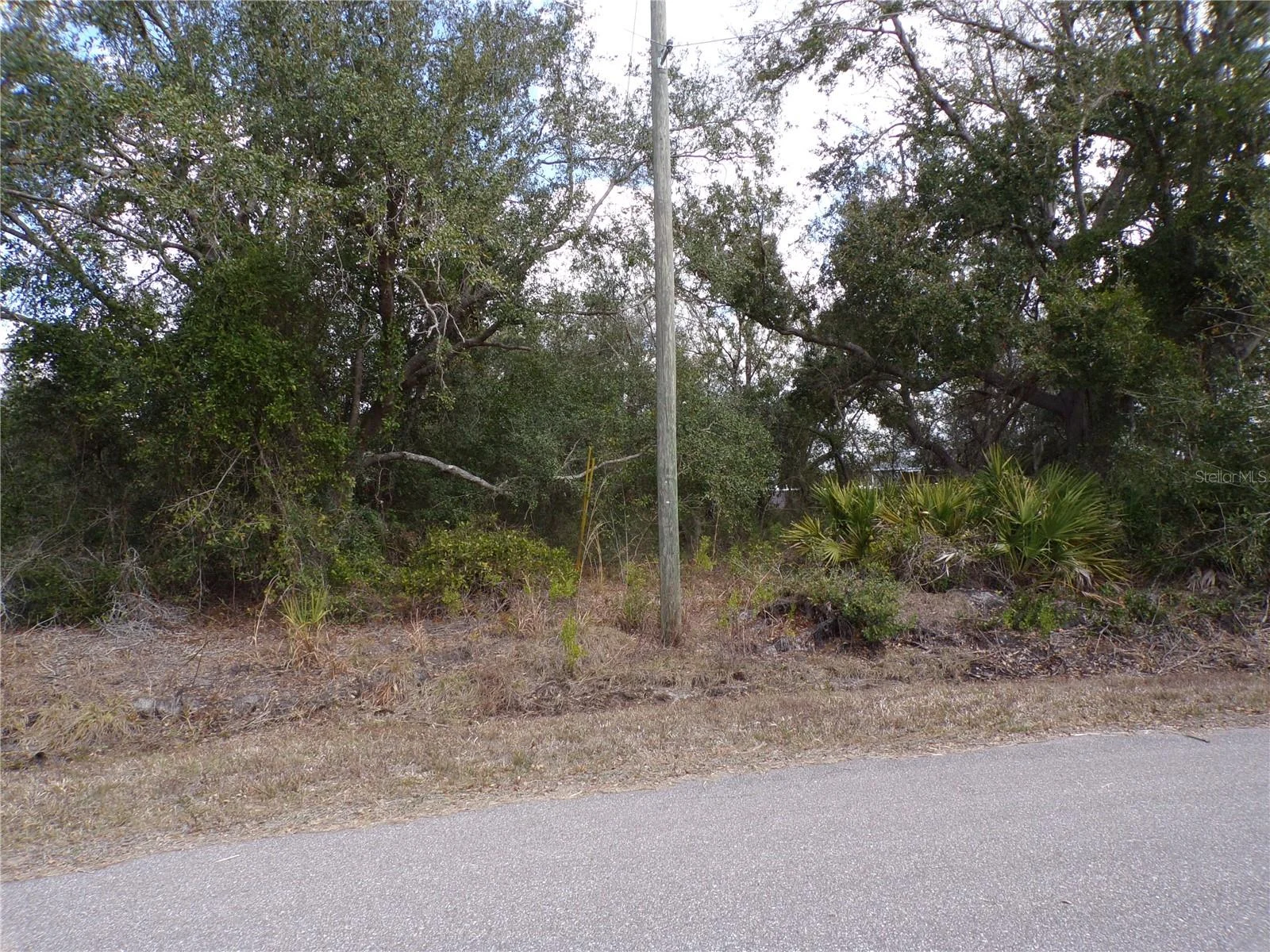 208 and 214 ROSE CIR, PUNTA GORDA, FL — photo 9