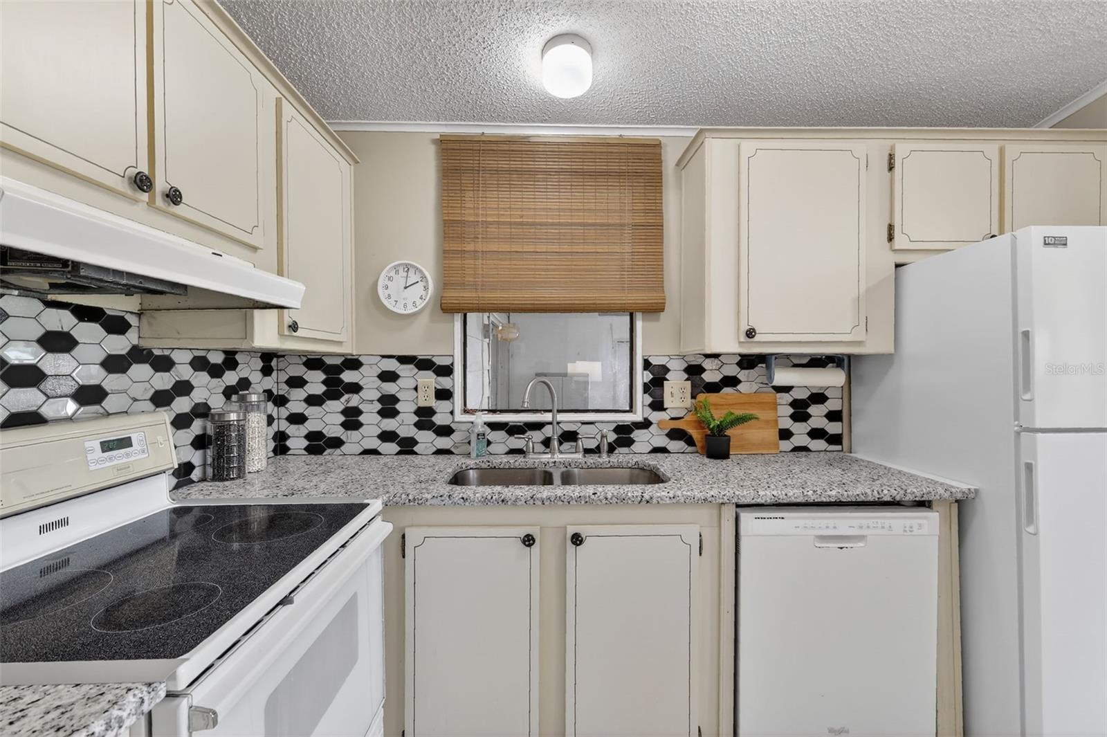 953 ORCHID ST, THE VILLAGES, FL — photo 34