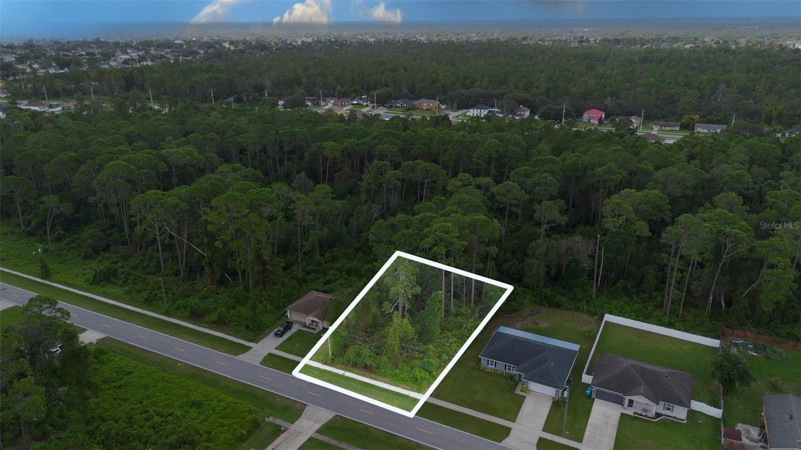 2657 CAPTAIN DR, DELTONA, FL — photo 2