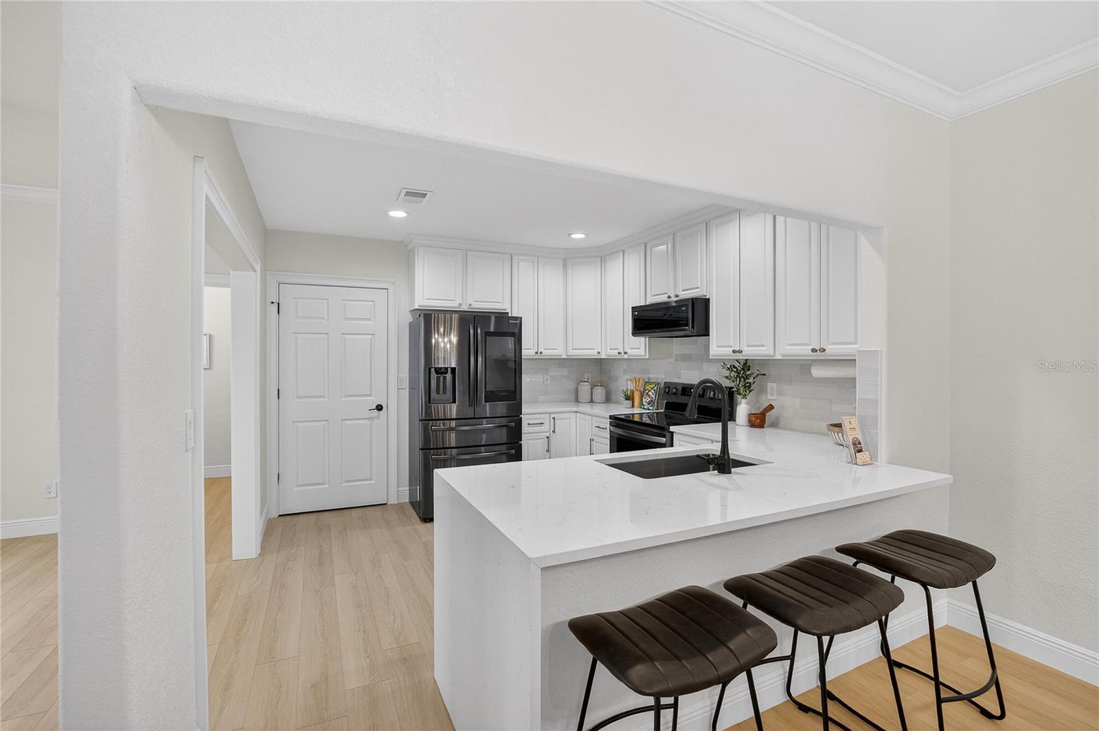 918 WOODBRIDGE CT, SAFETY HARBOR, FL — photo 13
