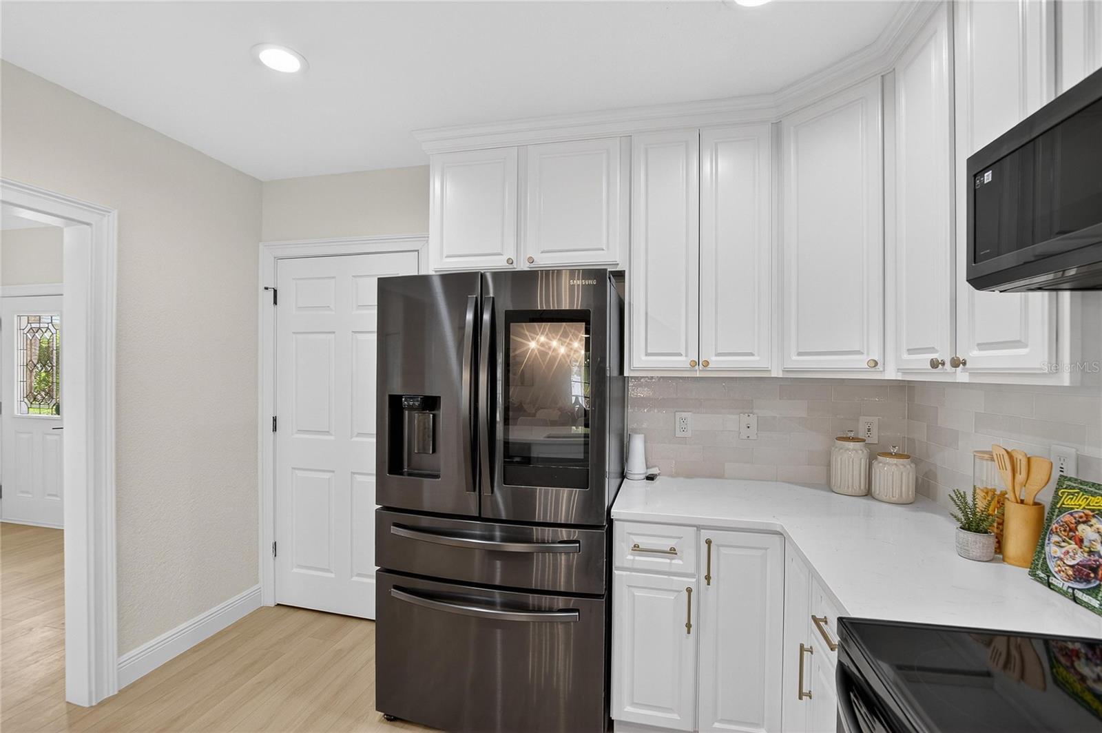918 WOODBRIDGE CT, SAFETY HARBOR, FL — photo 17
