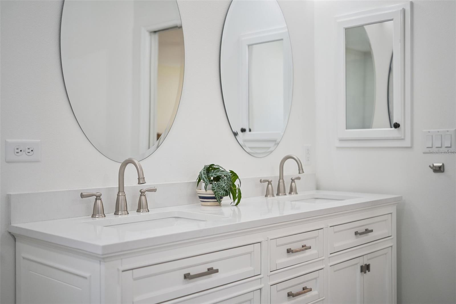 37008 FORESTDEL DR, EUSTIS, FL — photo 41
