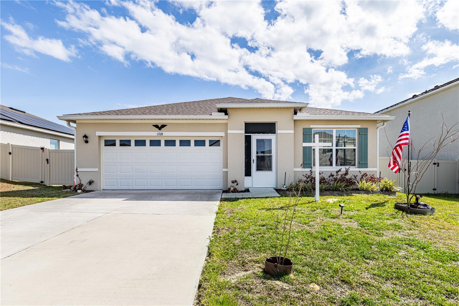 1768 HENIN CIR, TAVARES, FL