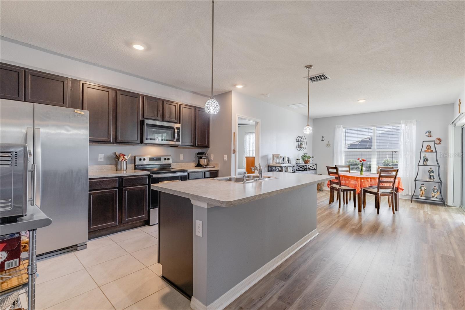 1768 HENIN CIR, TAVARES, FL — photo 13