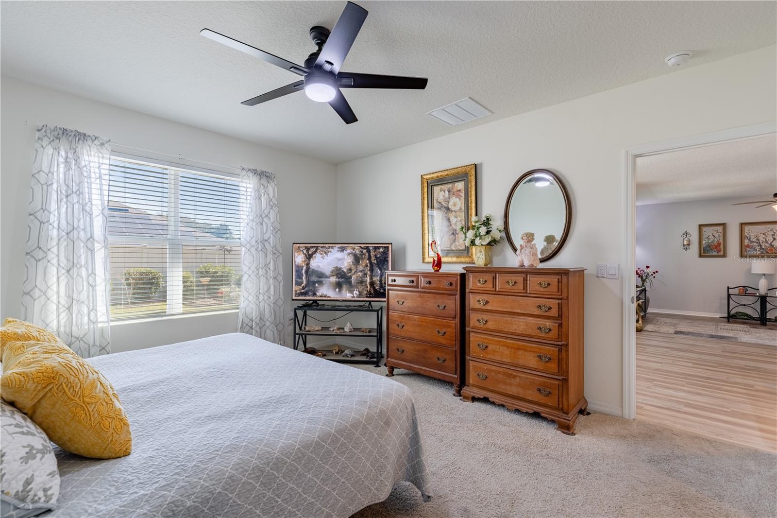 1768 HENIN CIR, TAVARES, FL — photo 37