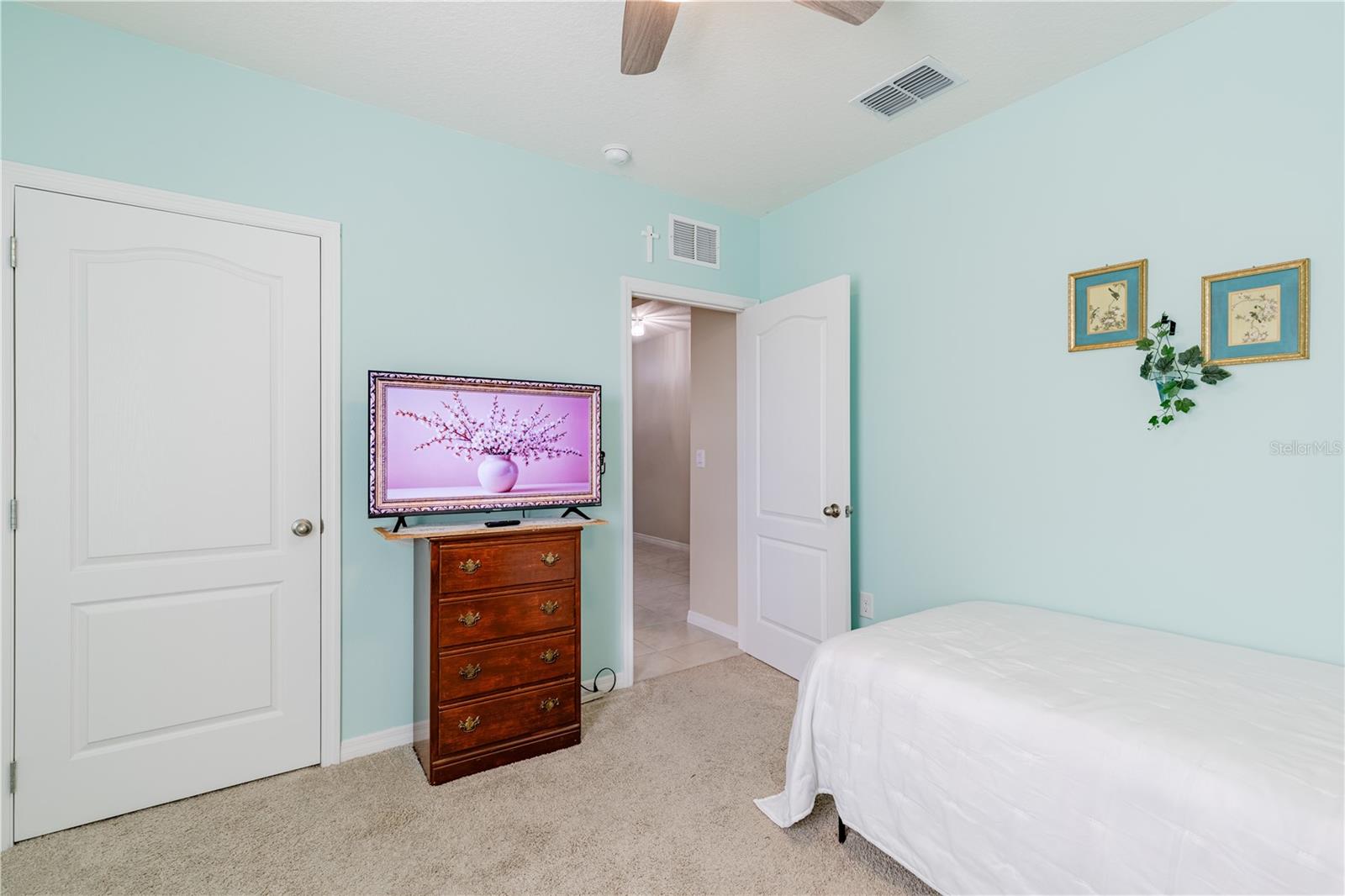 1768 HENIN CIR, TAVARES, FL — photo 52