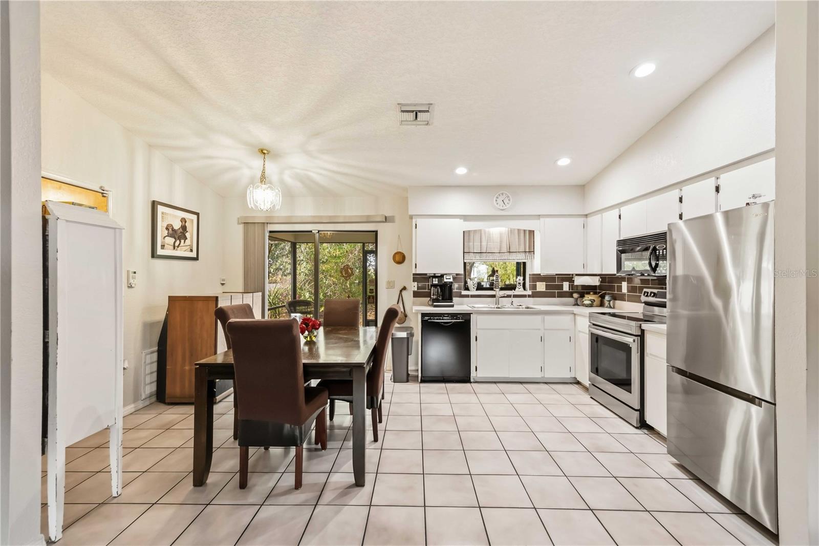 28474 COCO PALM DR, PUNTA GORDA, FL — photo 15