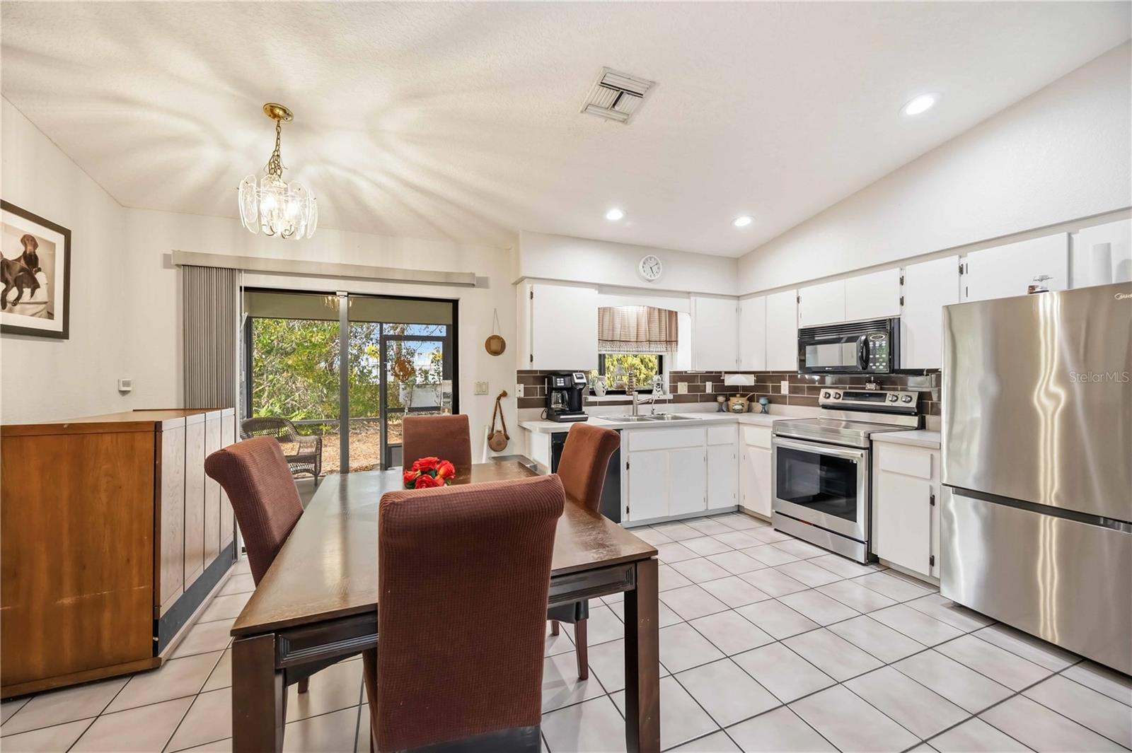 28474 COCO PALM DR, PUNTA GORDA, FL — photo 19