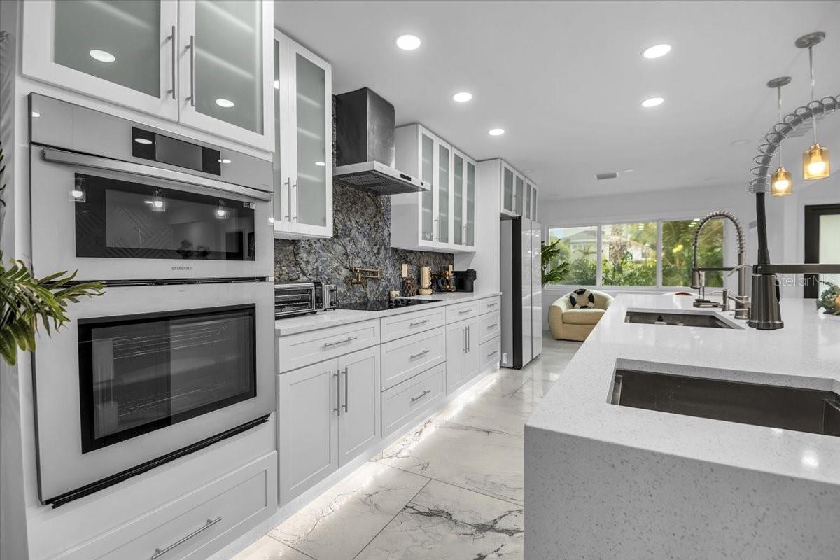 5624 CAPE LEYTE DR, SARASOTA, FL — photo 12