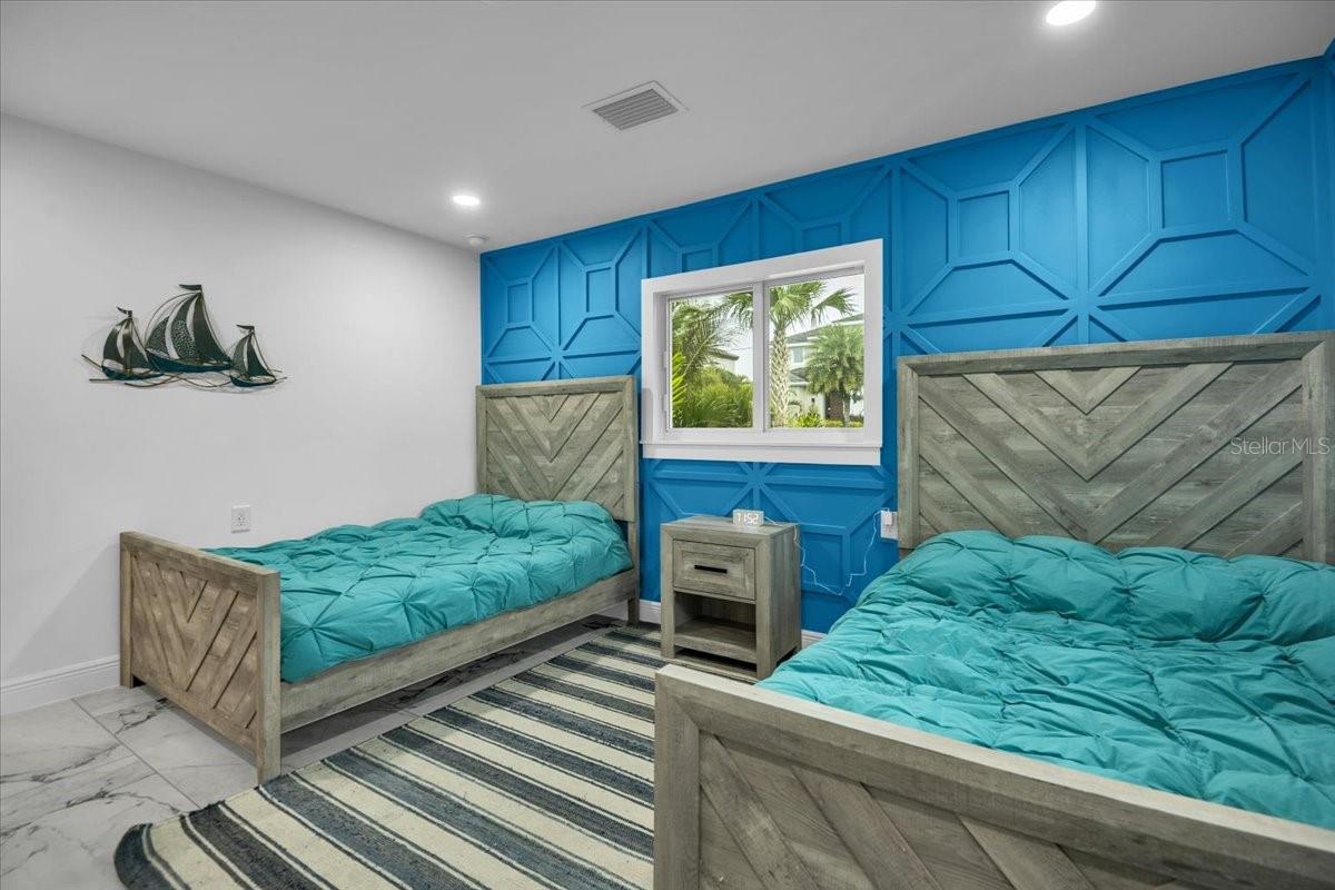 5624 CAPE LEYTE DR, SARASOTA, FL — photo 31