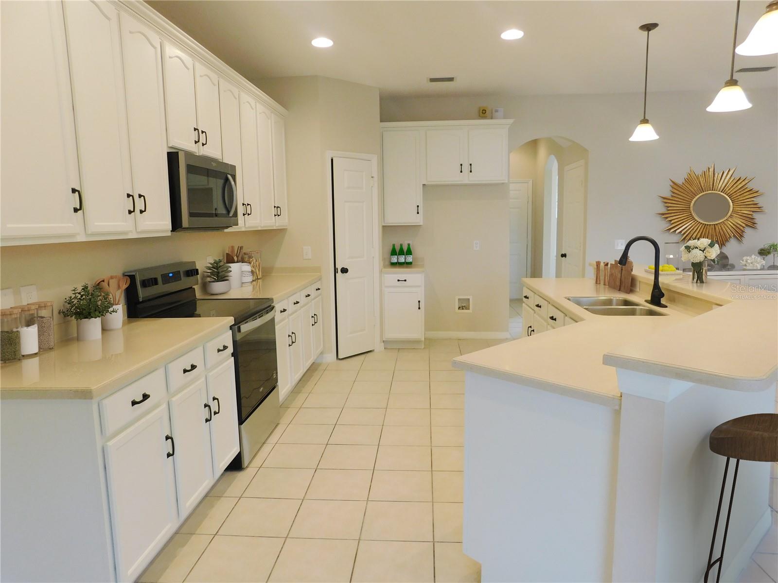12902 CATTAIL SHORE LN, RIVERVIEW, FL — photo 5