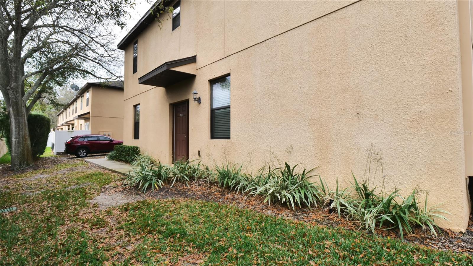 10235 VILLA PALAZZO CT, TAMPA, FL — photo 39