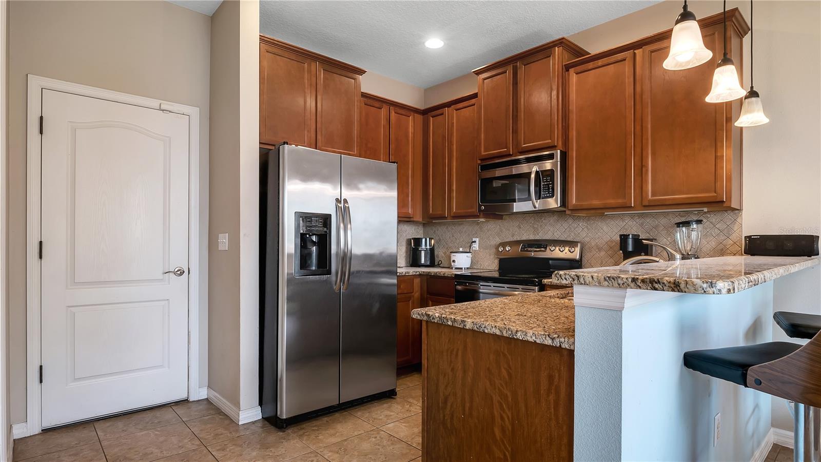 10235 VILLA PALAZZO CT, TAMPA, FL — photo 8