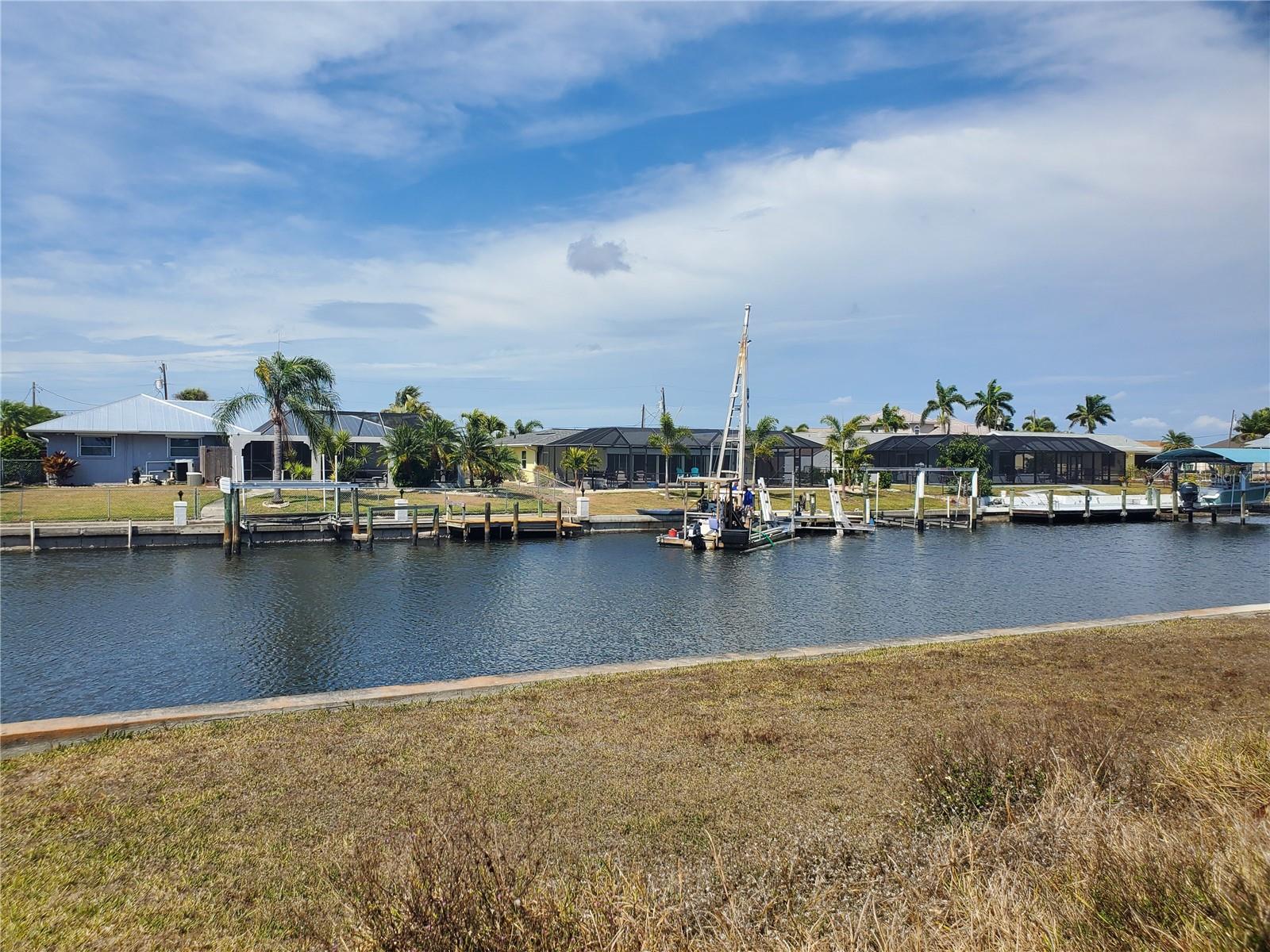 5299 EARLY TER, PORT CHARLOTTE, FL