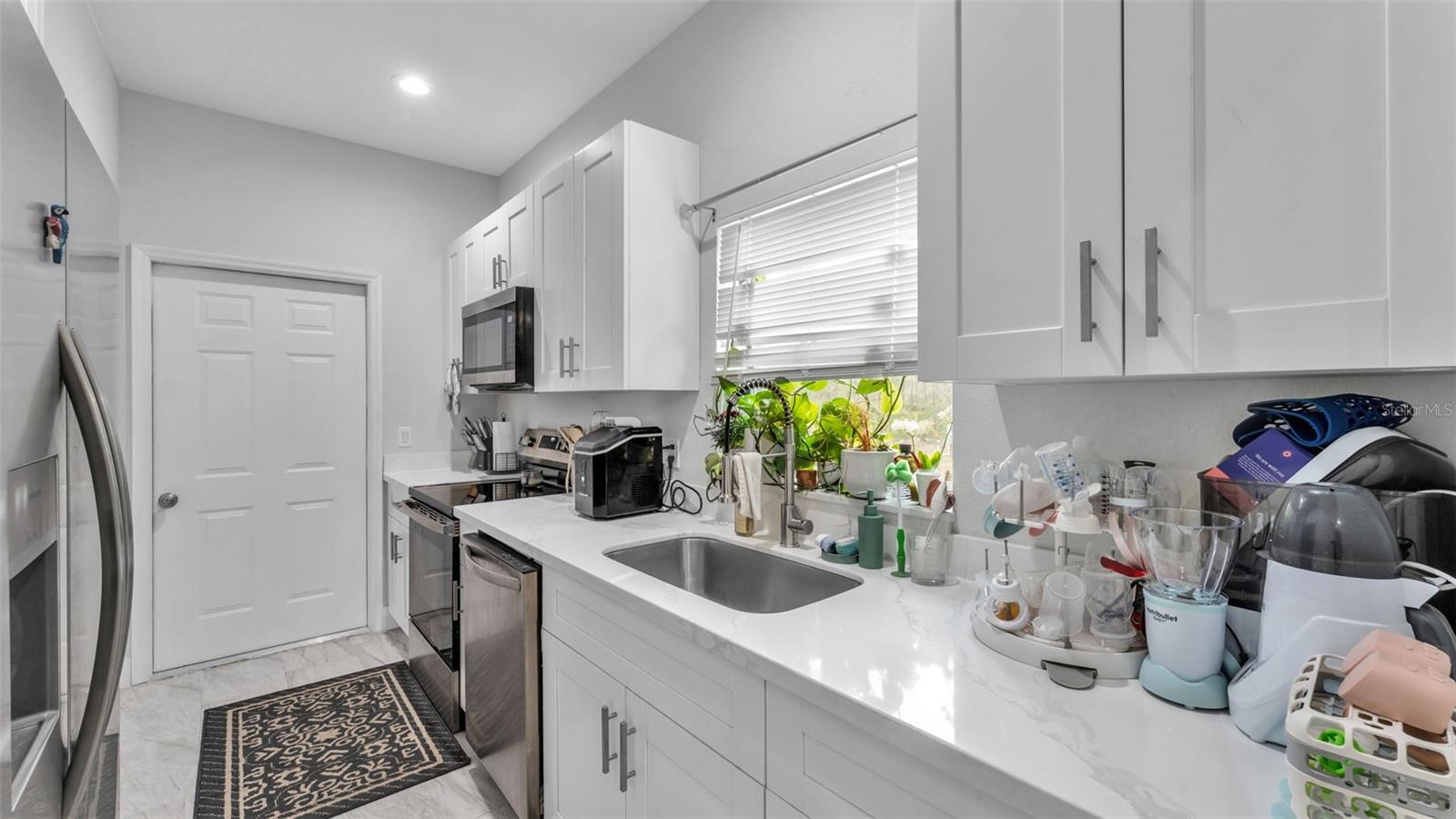 6503 BURKETT AVE, SEBRING, FL — photo 13