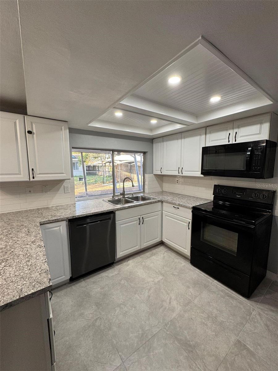 4025 GRAYTON DR, NEW PORT RICHEY, FL — photo 8