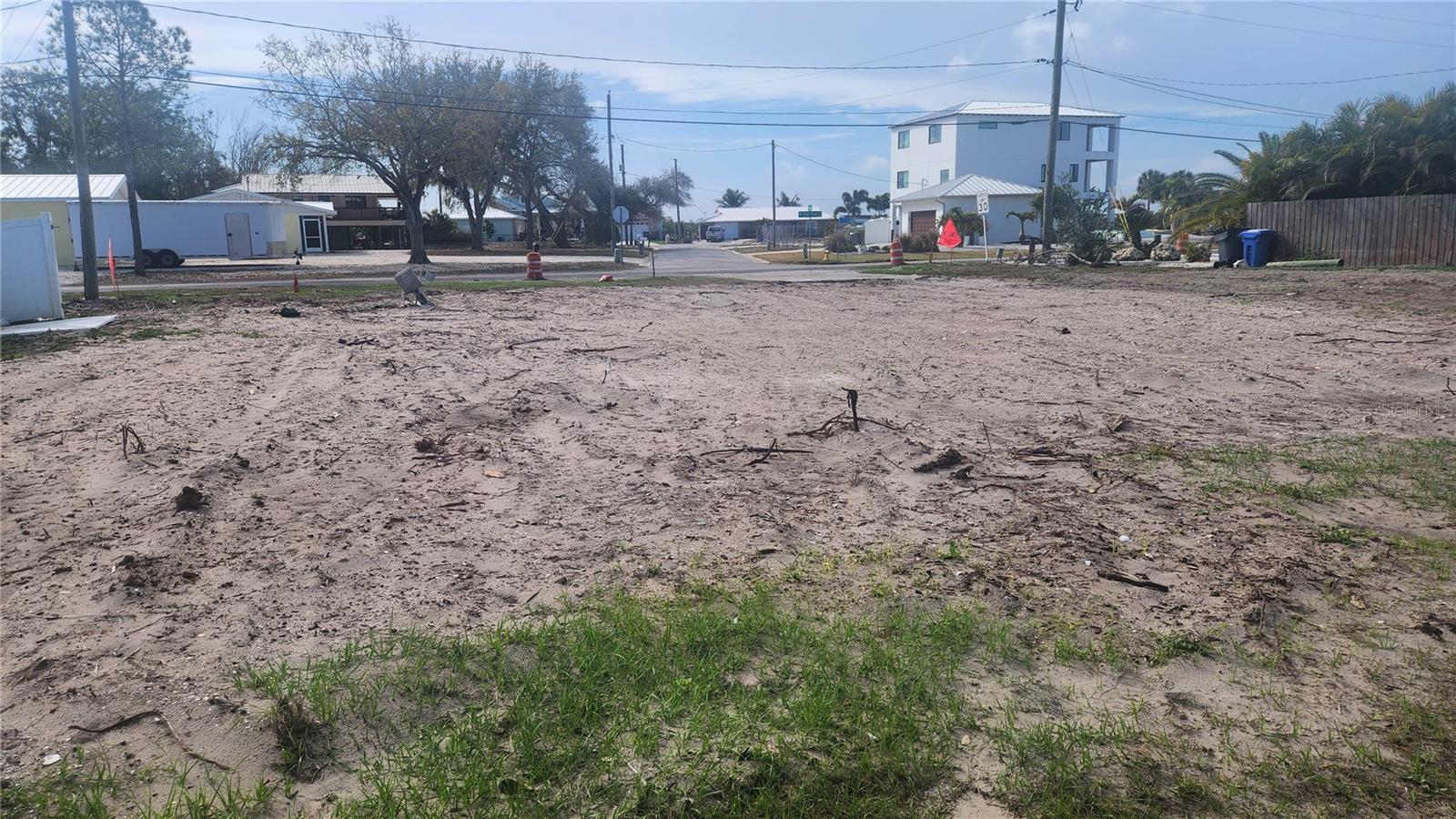 3203 W SHELL POINT RD, RUSKIN, FL — photo 2